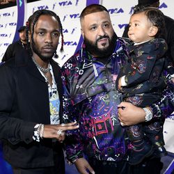 Kendrick Lamar, left, DJ Khaled and his son Asahd Tuck arrive at the MTV Video Music Awards at The Forum on Sunday, Aug. 27, 2017, in Inglewood, Calif.