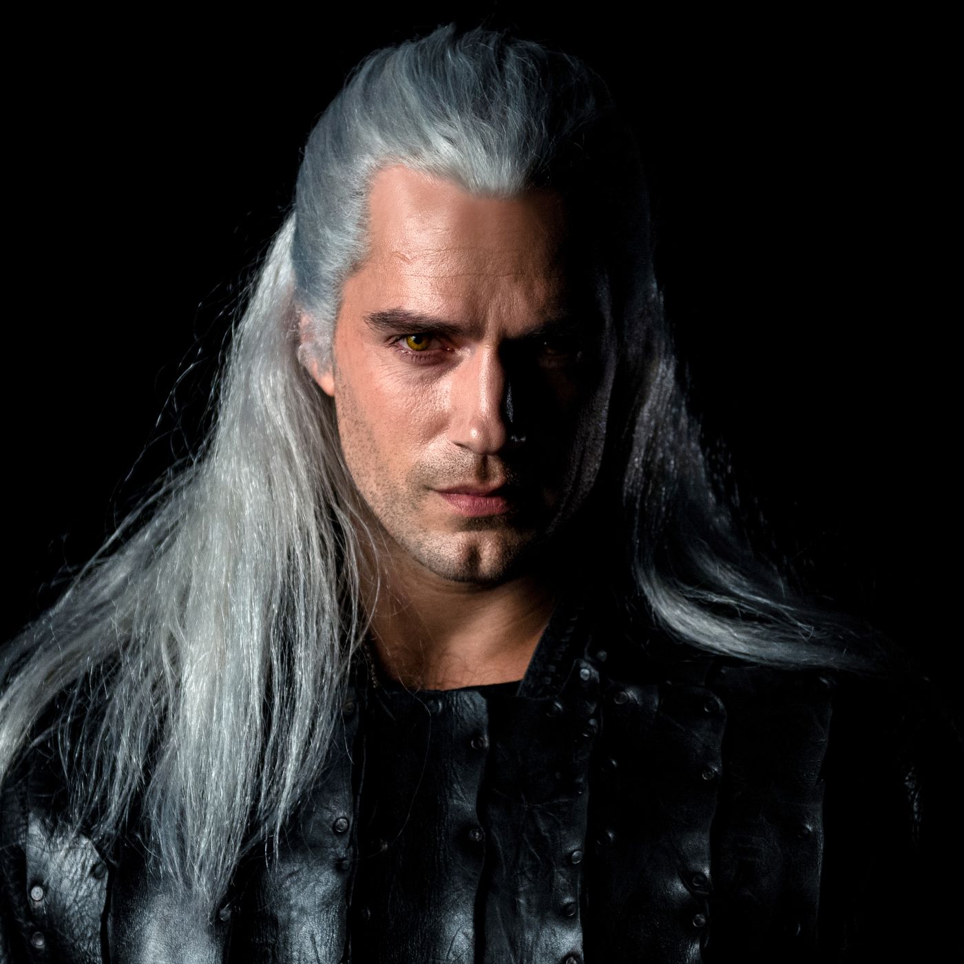 Henry Cavill in Netflix's The Witcher: first look at Geralt costume -  Polygon