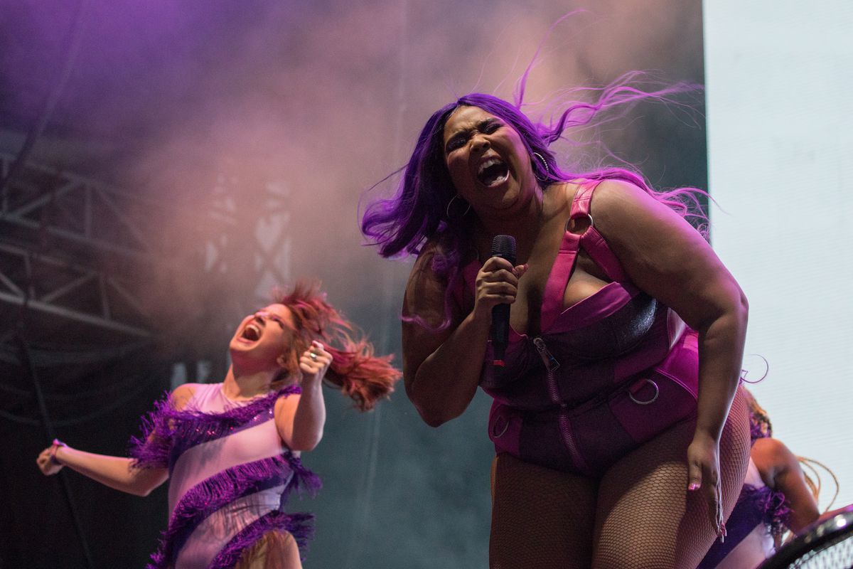 Lizzo performing at the second weekend of ACL
