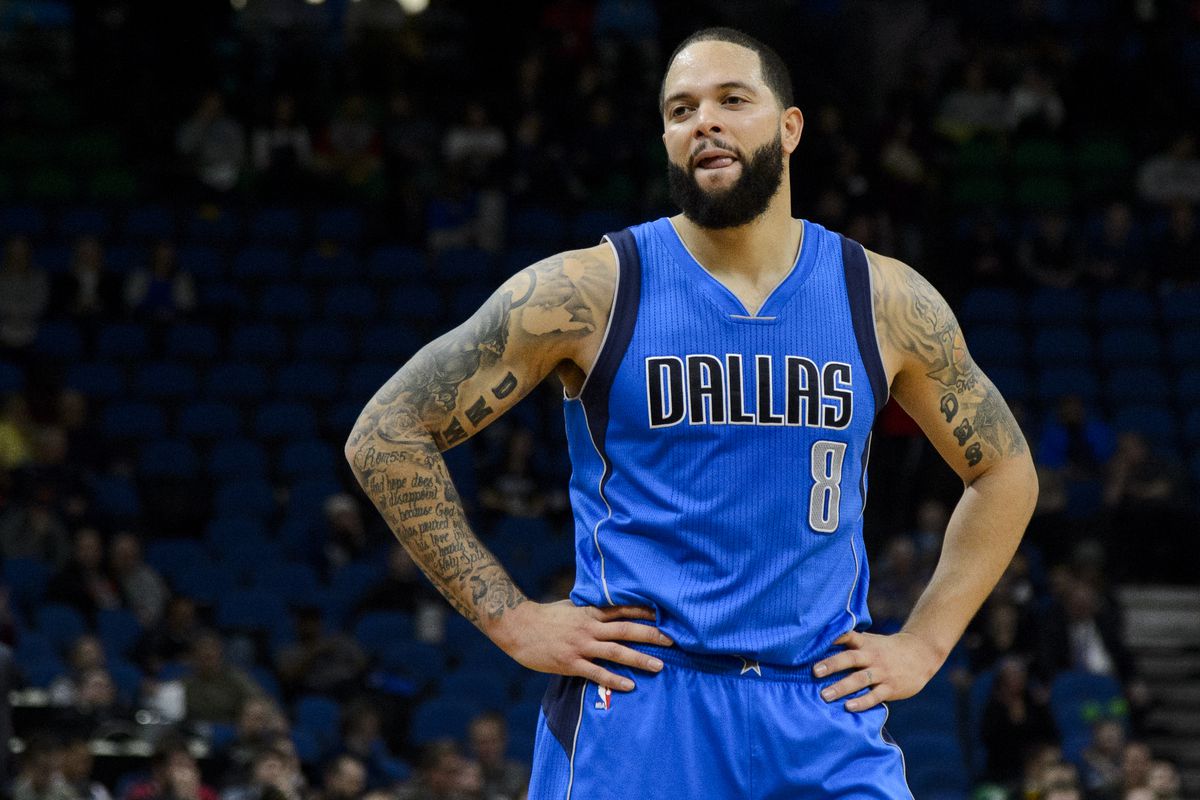 Deron Williams, a three-time NBA All-Star, will fight on the Jake Paul-Tommy Fury card