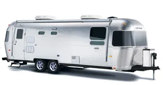Remembering Airstream’s fanciest trailer: the Land Yacht | Coast Swimming
