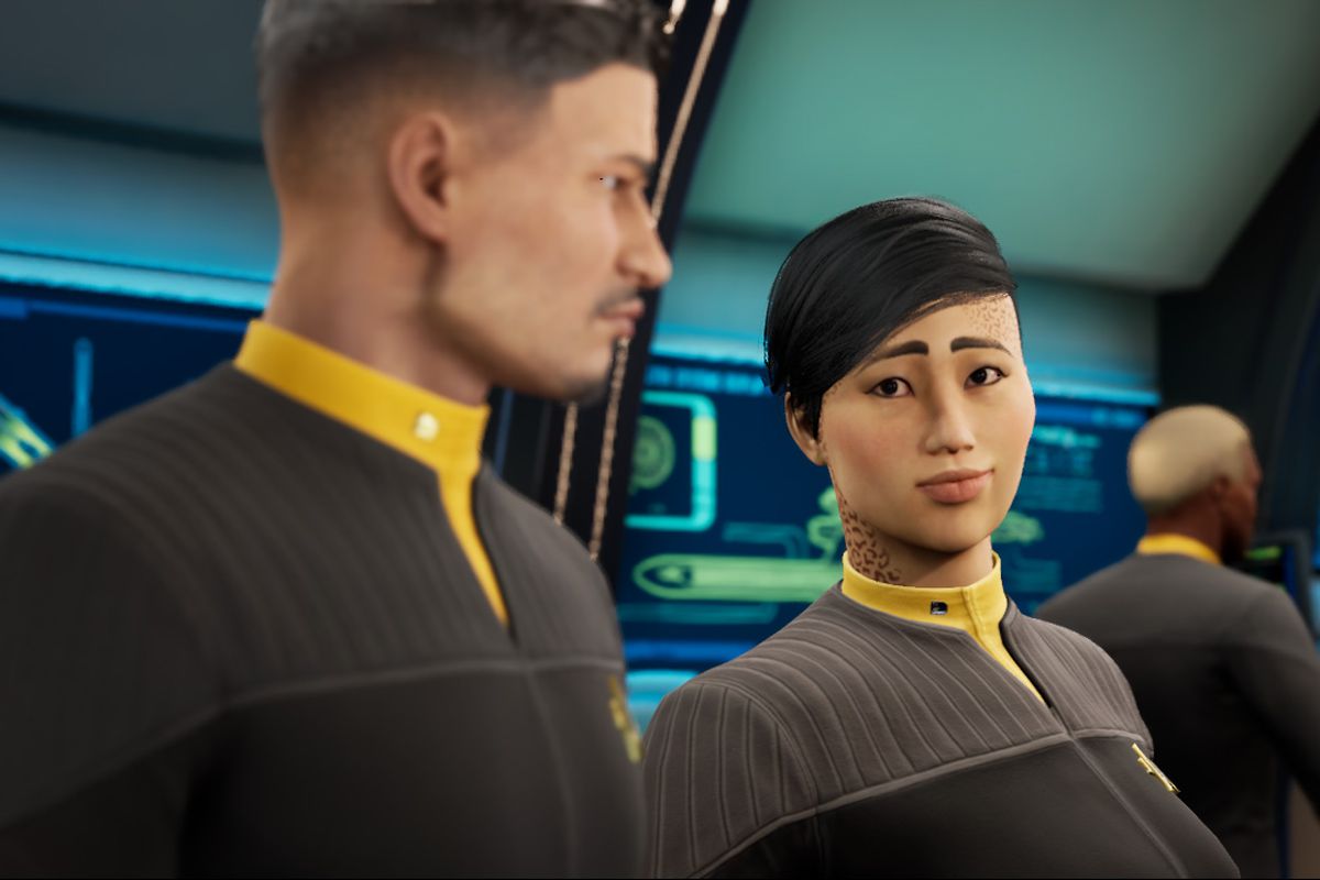 First officer Jara Rydek and engineering ensign Carter Diaz give each other a knowing look on the bridge in a screenshot from Star Trek: Resurgence