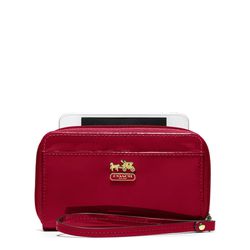 <a href="http://f.curbed.cc/f/Coach_Holiday_SP_Racked_121812_MadisonPatent">Madison Patent Universal Case</a> in crimson, $68