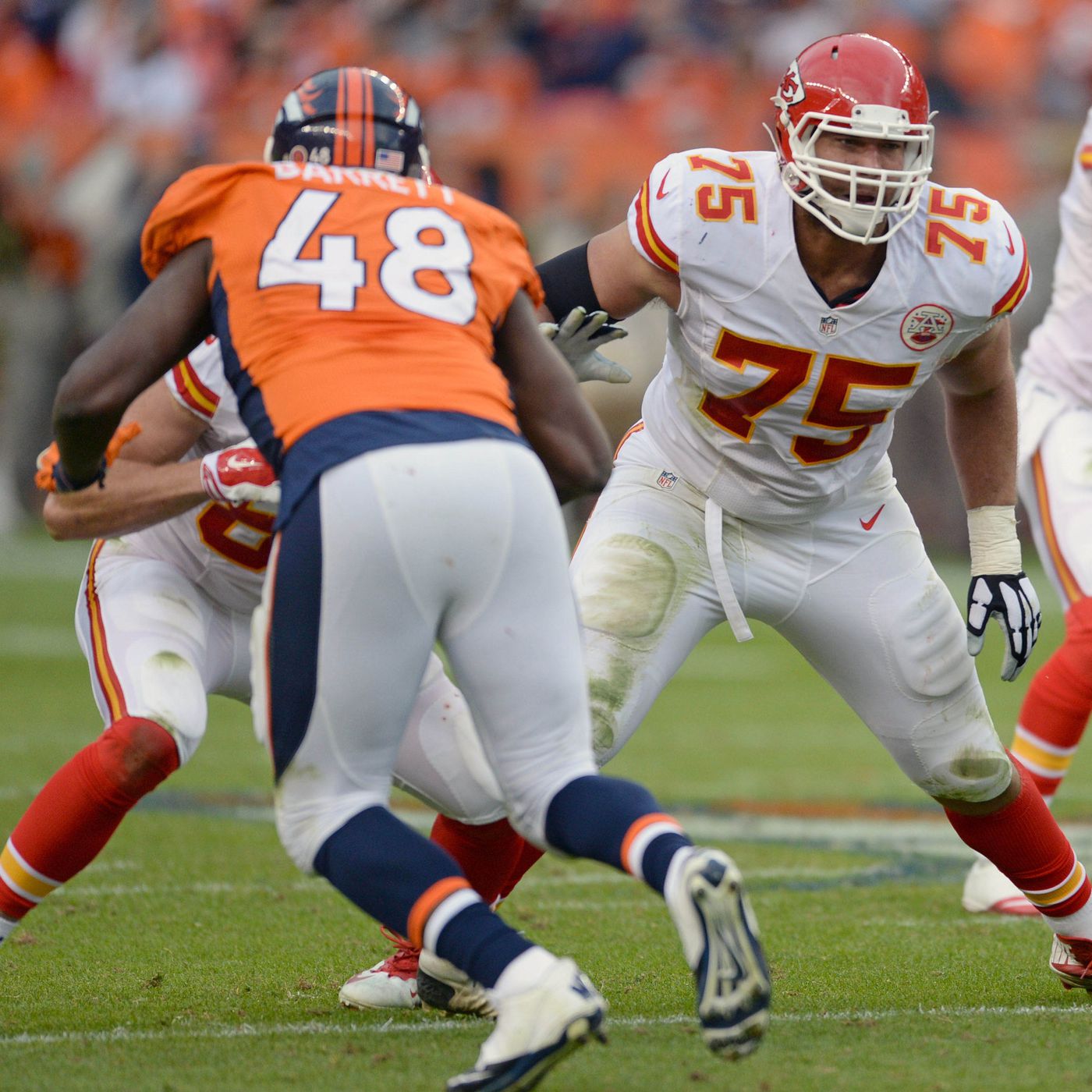 What channel is Chiefs vs. Broncos on today? Schedule, time for