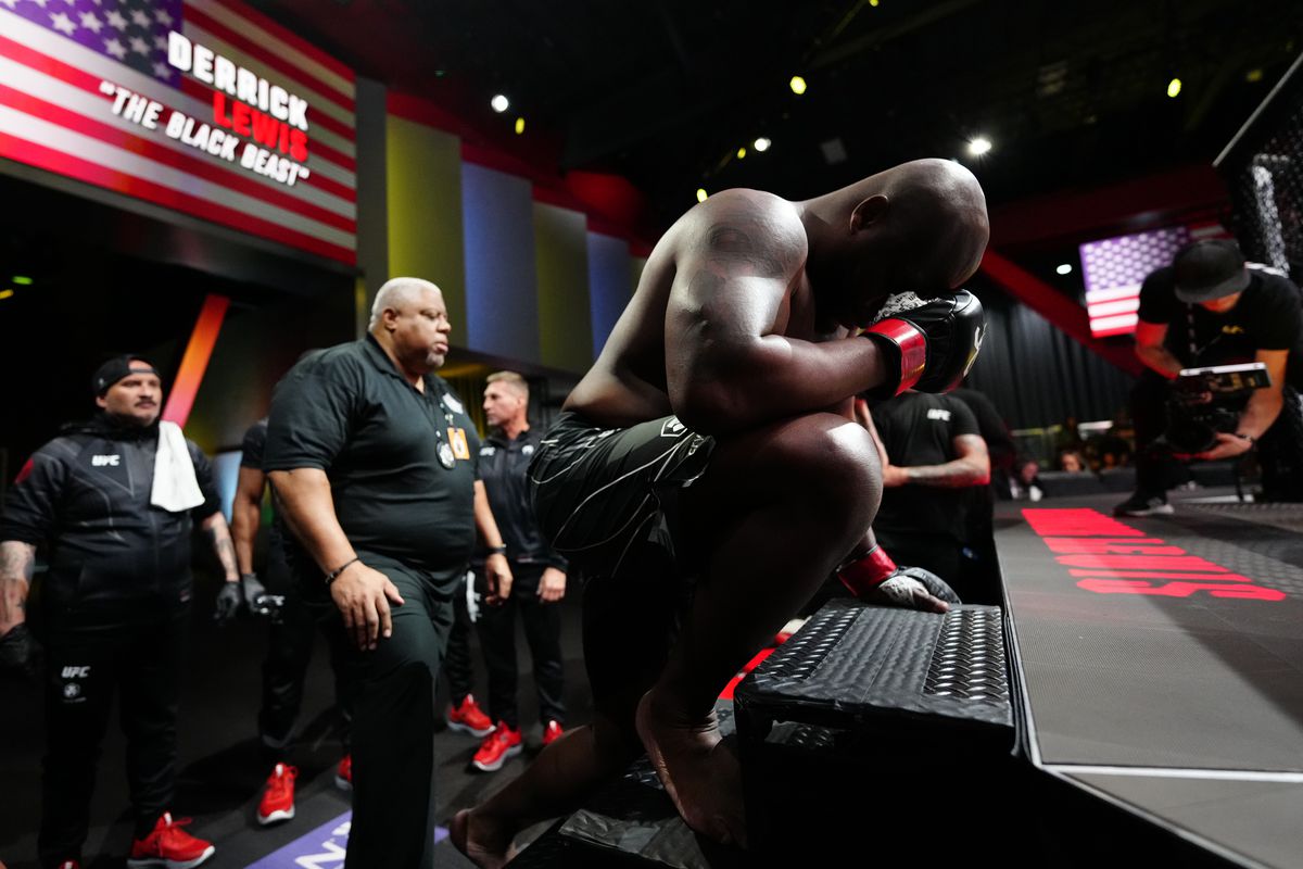 Derrick Lewis enters the Octagon for his bout against Serghei Spivac.