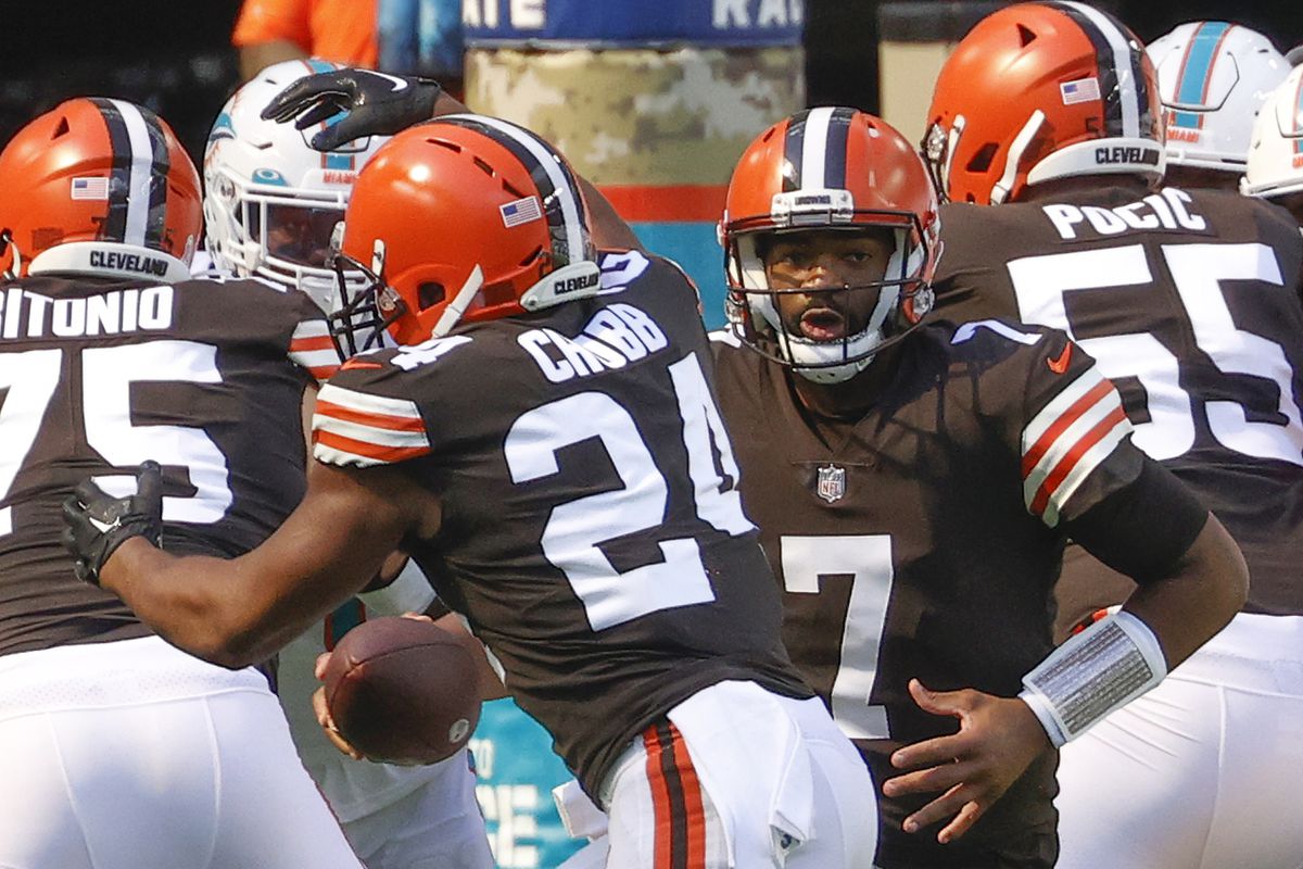 Cleveland Browns v Miami Dolphins