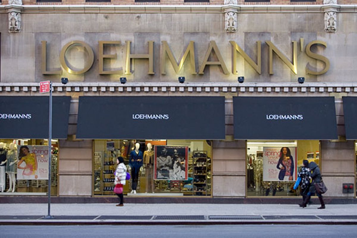 Chelsea Loehmann's via <a href="http://nymag.com/listings/stores/loehmanns01/">New York Magazine</a>