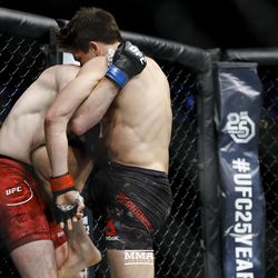 Alexander Hernandez battles Olivier Aubin-Mercier at UFC on FOX 30.