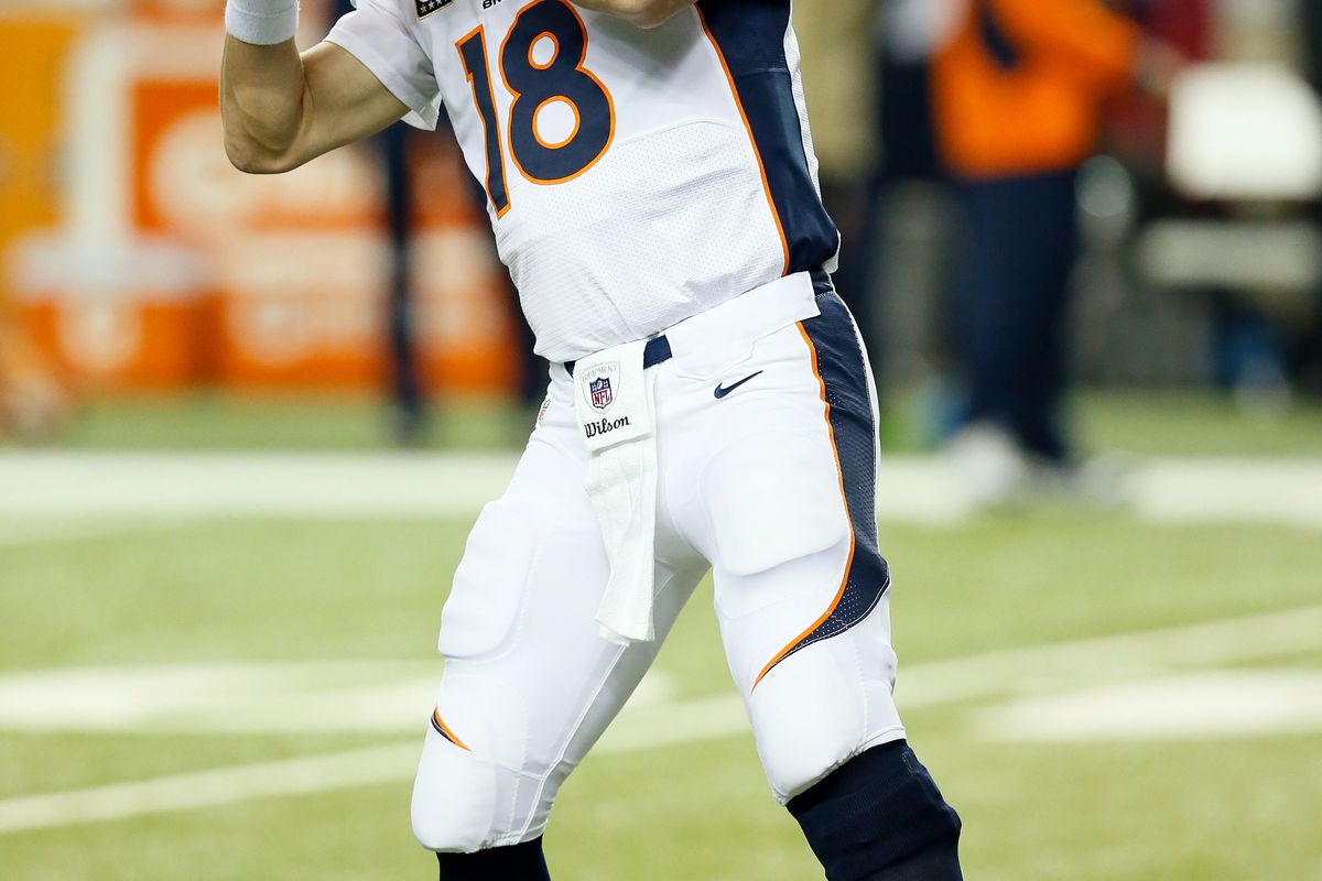 ATLANTA, GA - SEPTEMBER 17:  Quarterback Peyton Manning #18 of the Denver Broncos warms up prior to their game against the Atlanta Falcons at the Georgia Dome on September 17, 2012 in Atlanta, Georgia.  (Photo by Kevin C. Cox/Getty Images)