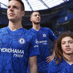 Nike 2019-20 Chelsea home kit