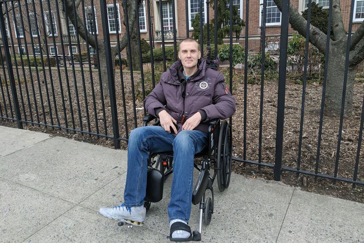 Sebastian Kruszewski, 32, had to navigate Queens Criminal Court in a wheelchair.