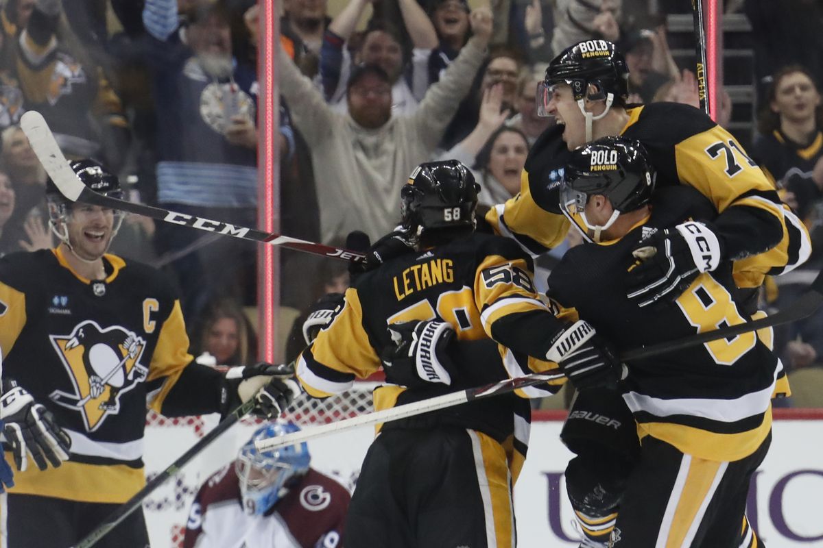 NHL: Colorado Avalanche at Pittsburgh Penguins
