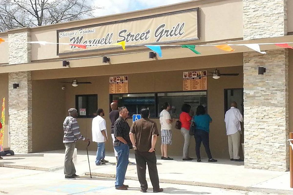 Maxwell Street Grill 