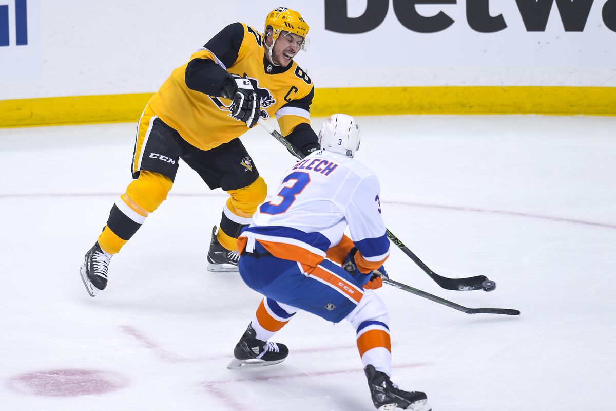 NHL: MAY 16 Stanley Cup Playoffs First Round - Islanders at Penguins