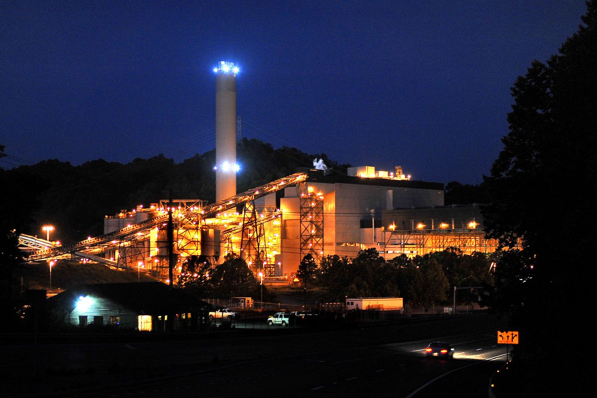 The Virginia City Hybrid Energy Center lit up at night.