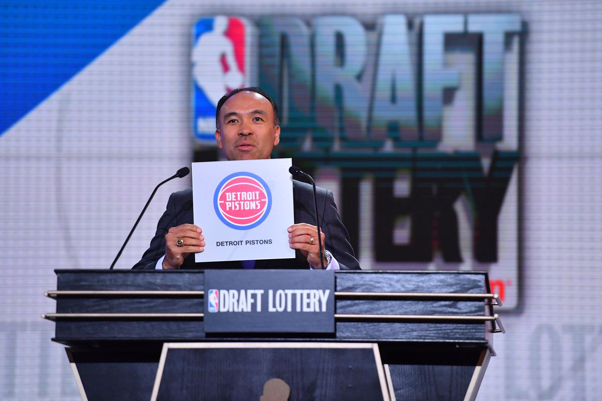 Deputy Commissioner of the NBA, Mark Tatum announces the Detroit Pistons 12th pick during the 2017 NBA Draft Lottery at the New York Hilton in New York, New York.&nbsp;