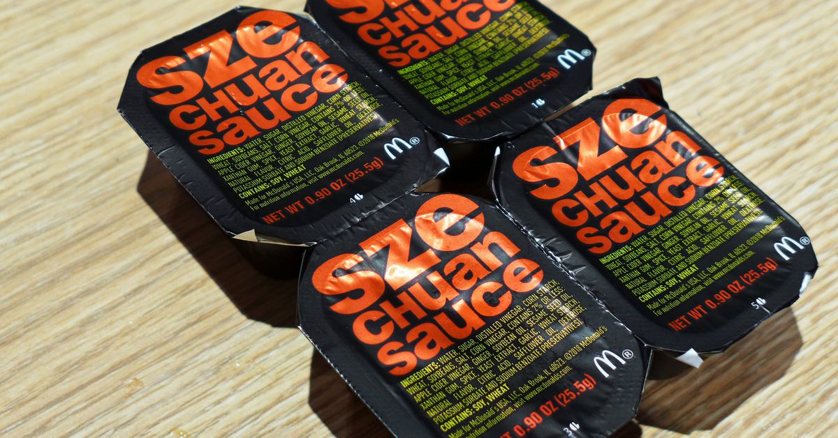 McDonalds Szechuan Sauce 4 packets 