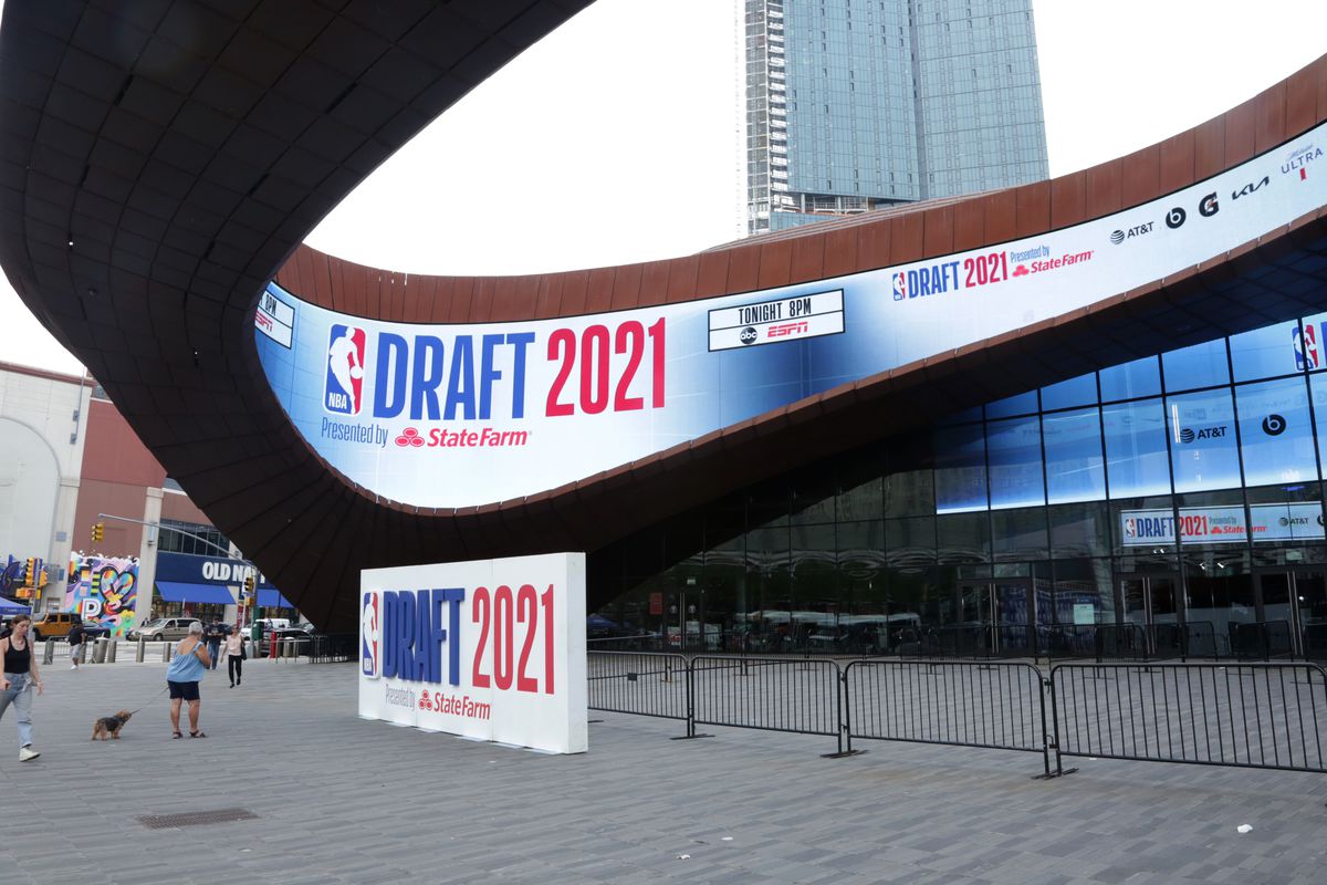 An overall exterior arena shot before the 2021 NBA Draft on July 29, 2021 at Barclays Center in Brooklyn, New York.&nbsp;