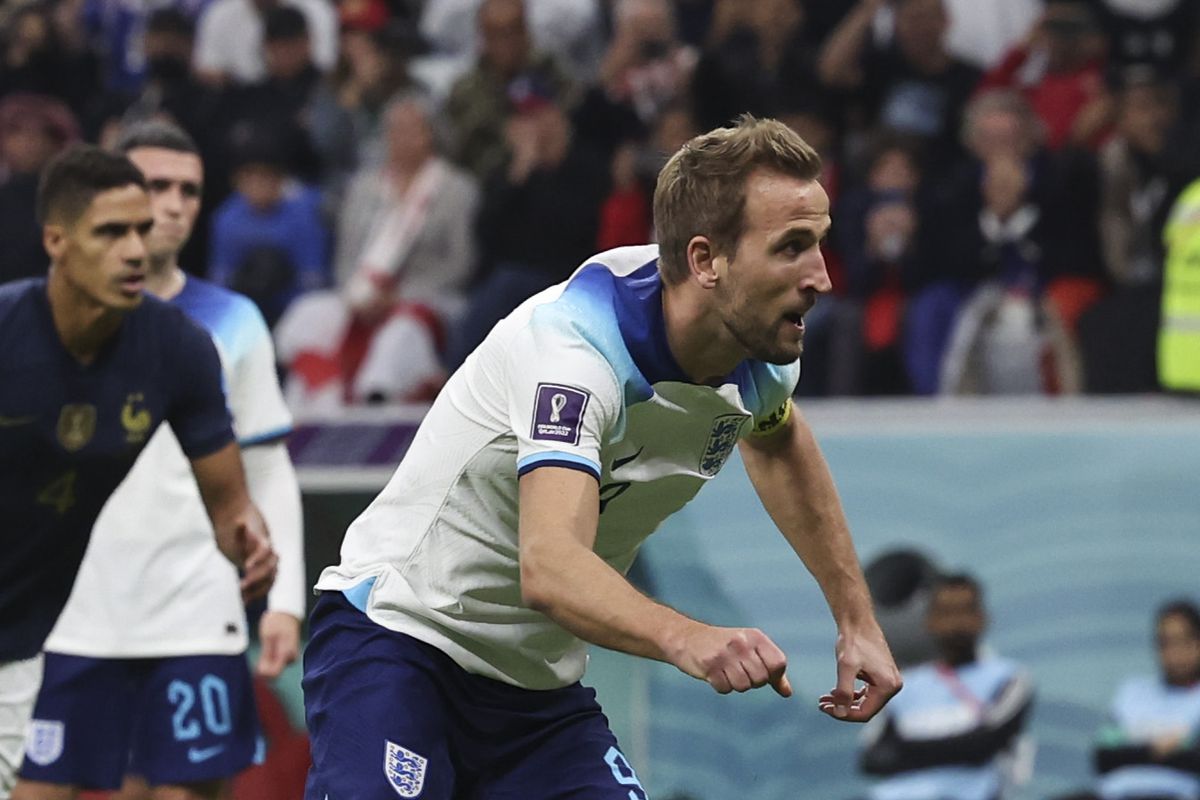 Harry Kane of England scores a penalty to make it 1-1 during the FIFA World Cup Qatar 2022 quarter final match between England and France at Al Bayt Stadium on December 10, 2022 in Al Khor, Qatar.