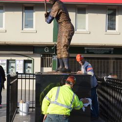 5:51 p.m. Cleaning up the pedestal - 
