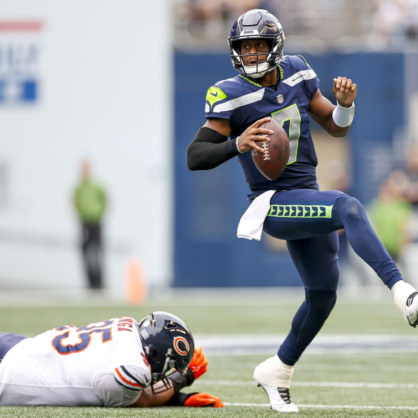the-seattle-seahawks-played-an-ugly-game-and-twitter-reacted-field-gulls