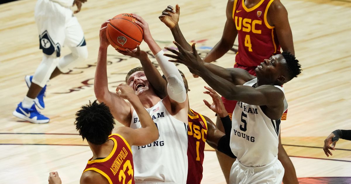 BYU vs USC Preview: BYU 1.5-Point Favorite Over Trojans