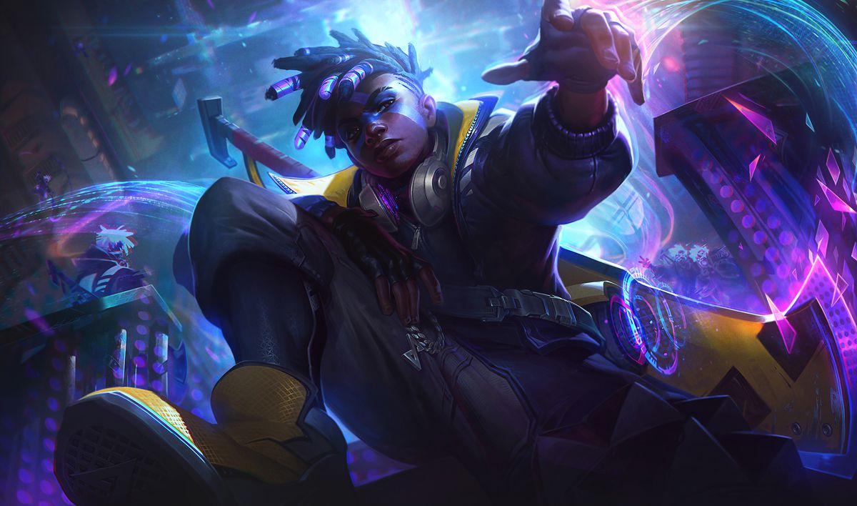 True Damage Ekko poses in a cyberpunk-looking area with lots of pink and blue lights