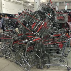 This mess of shopping carts can be found taking up significant floor space in the men's area.