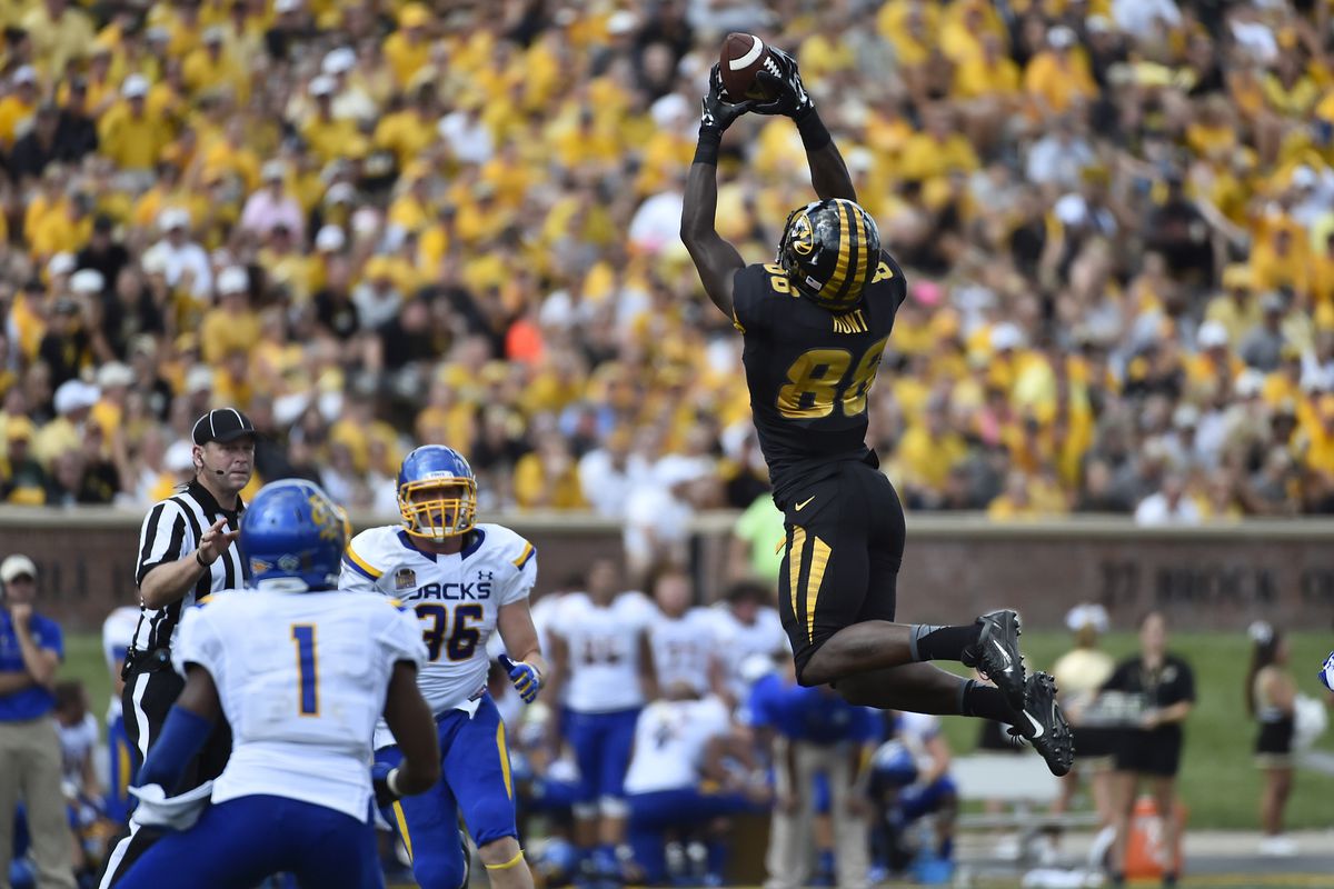 Jimmie Hunt high points a Maty Mauk pass over the middle