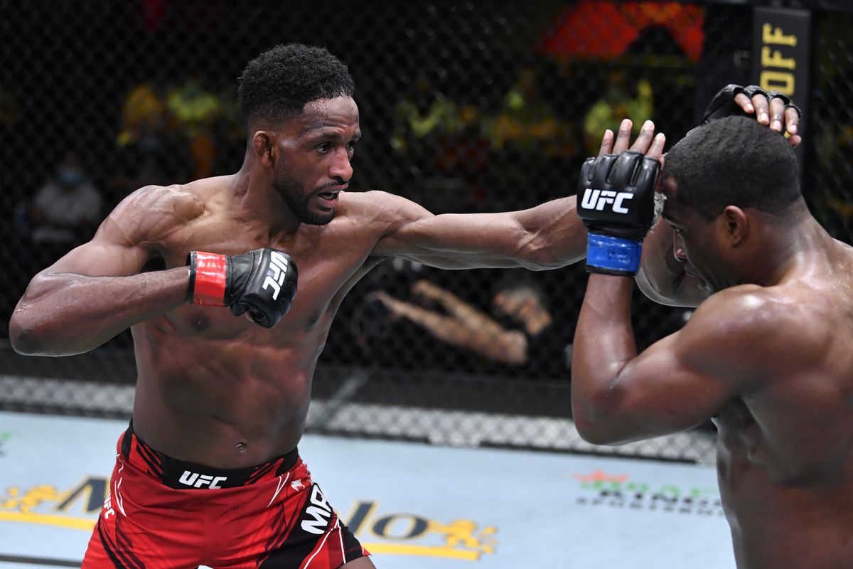 UFC Vegas 26 results: Neil Magny uses volume striking attack to outpace Geoff Neal and win unanimous decision - MMA Fighting