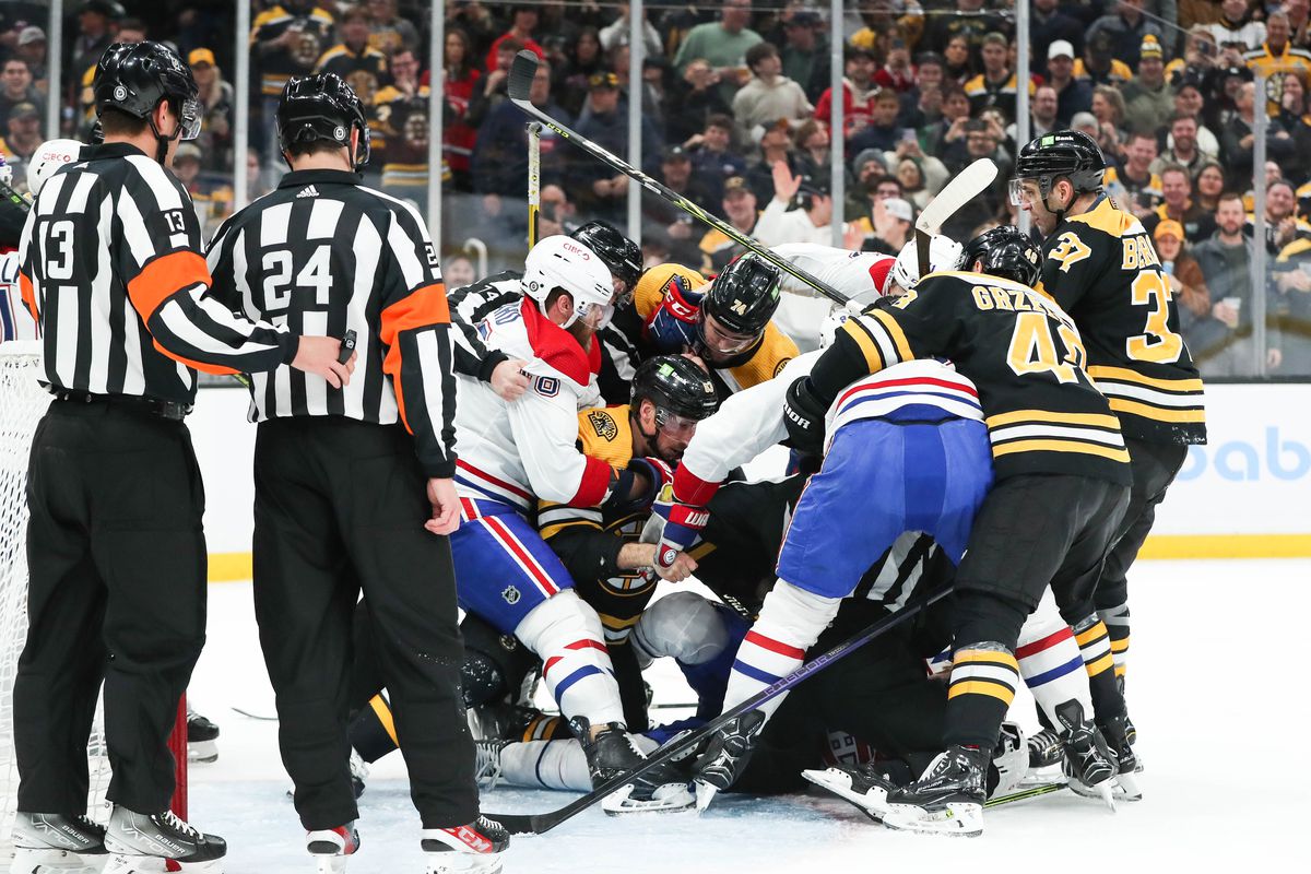 NHL: Montreal Canadiens at Boston Bruins