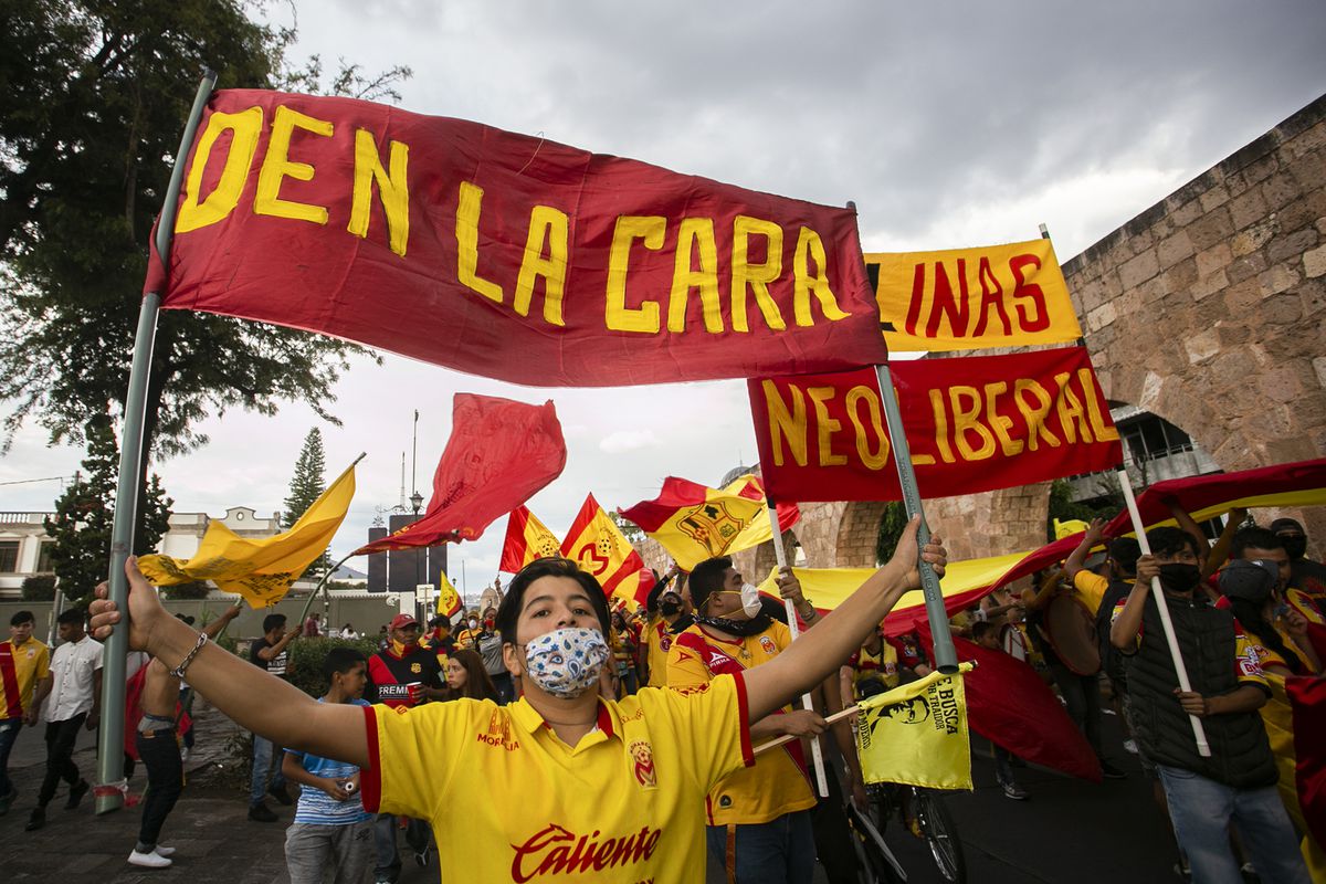 Fans Of Monarcas Protest Against Team Moving To Sinaloa