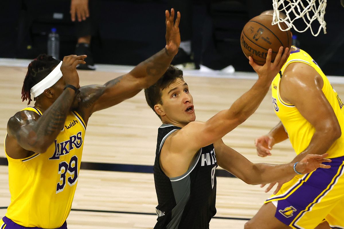 Bogdan Bogdanovic of the Sacramento Kings goes up for a shot against Dwight Howard of the Los Angeles Lakers during the second quarter at The Field House at ESPN Wide World Of Sports Complex on August 13, 2020 in Lake Buena Vista, Florida.&nbsp;