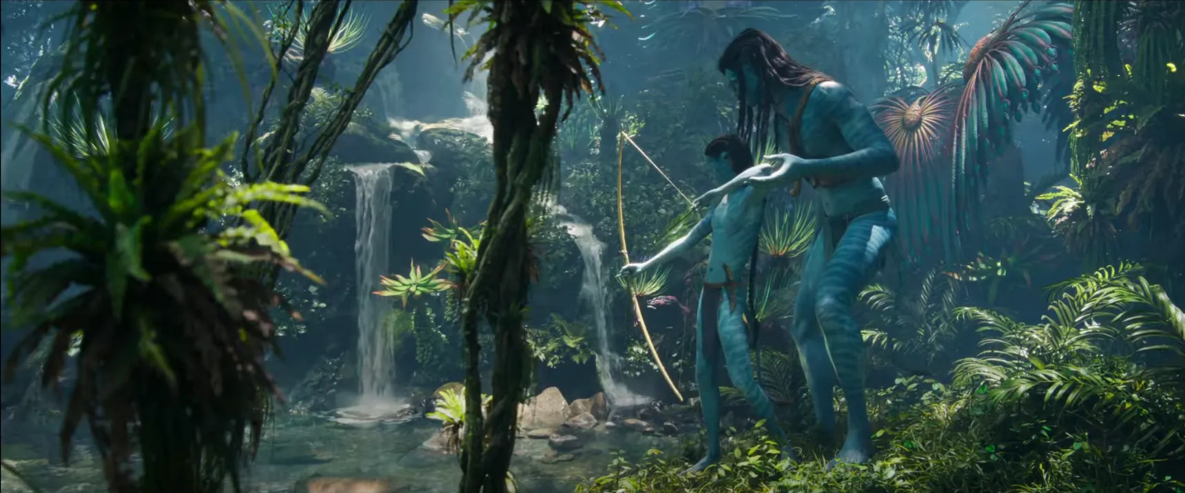 Even the trailers for Avatar 2 are designed specifically for the large screen
