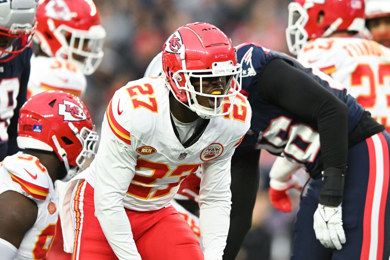 Chiefs-Patriots snap counts: Chamarri Conner steps up