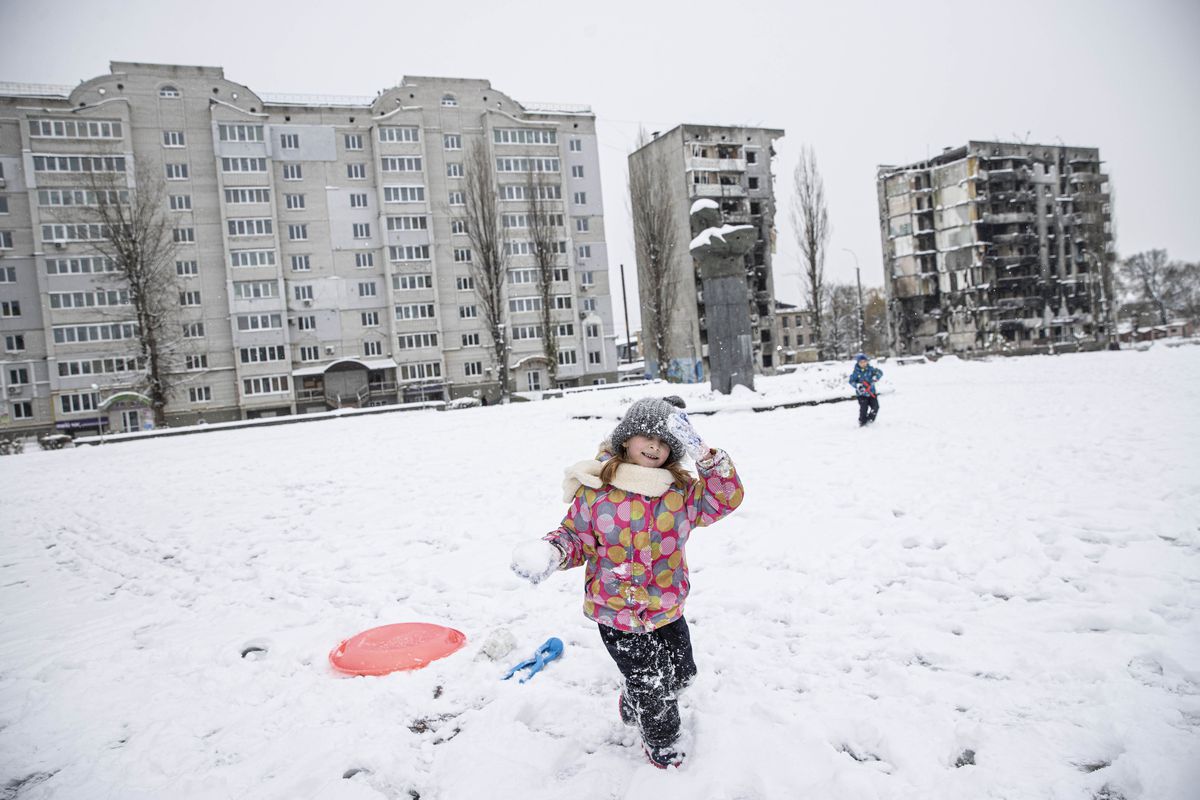 Snowfall in Ukraine’s Borodianka