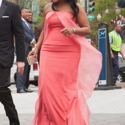 Mindy Kaling in Christian Siriano 