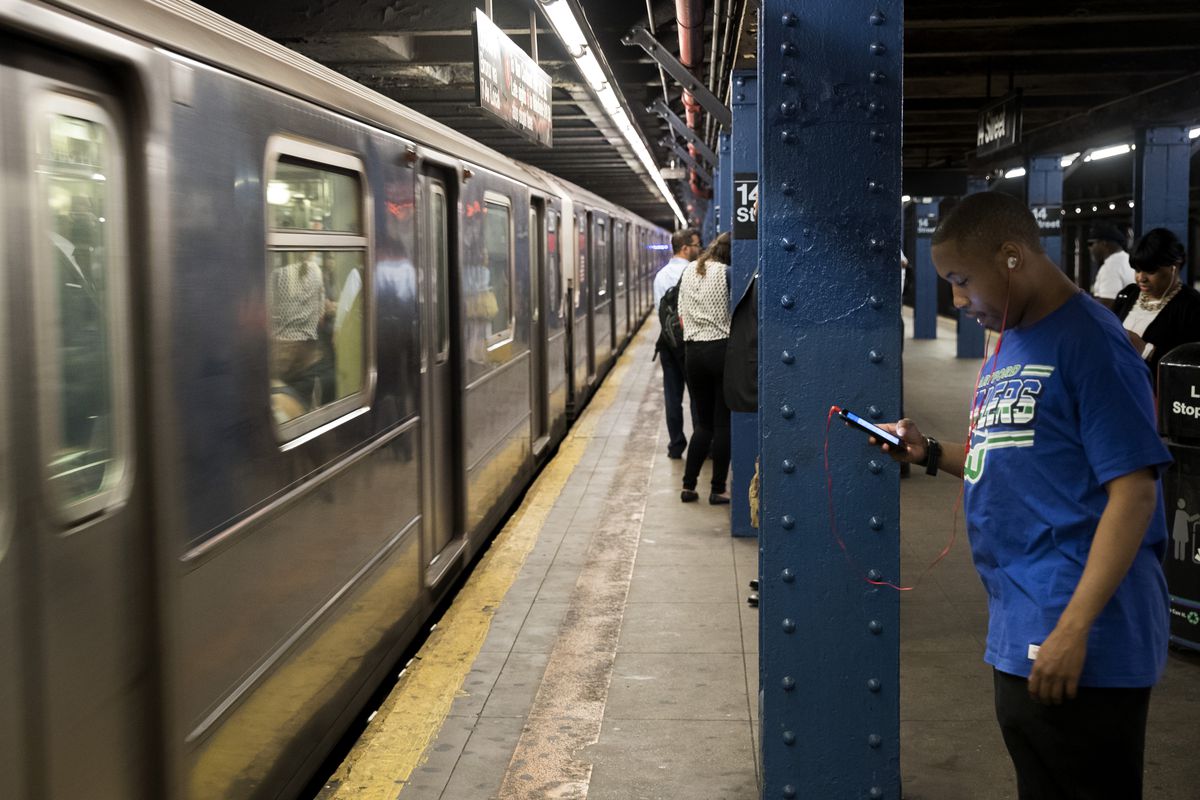 New York Citys’s MTA Issues Warning About Playing Pokemon Go On Subway Platforms
