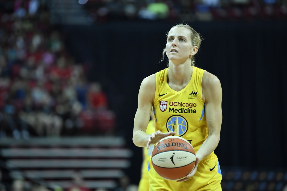 Allie Quigley of the Chicago Sky shoots free throws against the Las Vegas Aces on September 15, 2019 at the Mandalay Bay Events Center in Las Vegas, Nevada.&nbsp;
