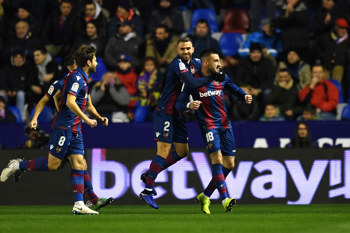 Levante v FC Barcelona - Copa del Rey Round of 16