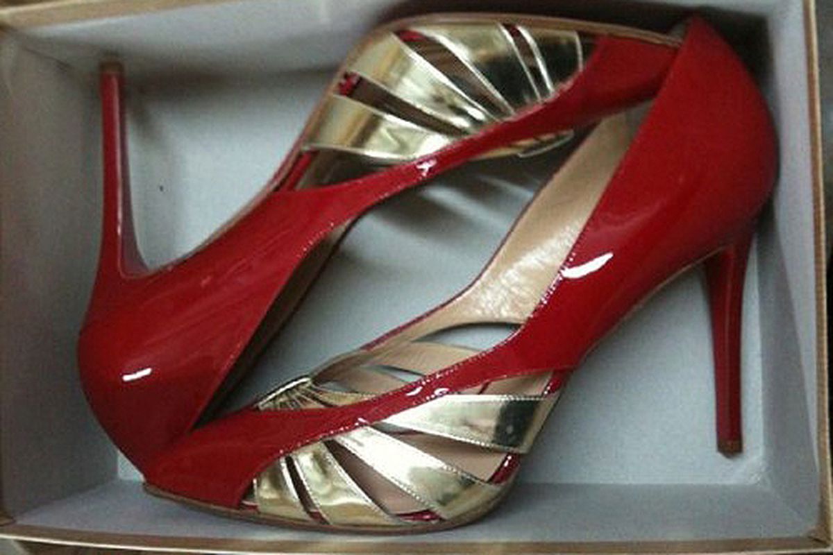 A past-season find from <a href="http://ny.racked.com/archives/2010/11/19/a_postmortem_report_on_the_christian_louboutin_sample_sale.php">November 2010</a>