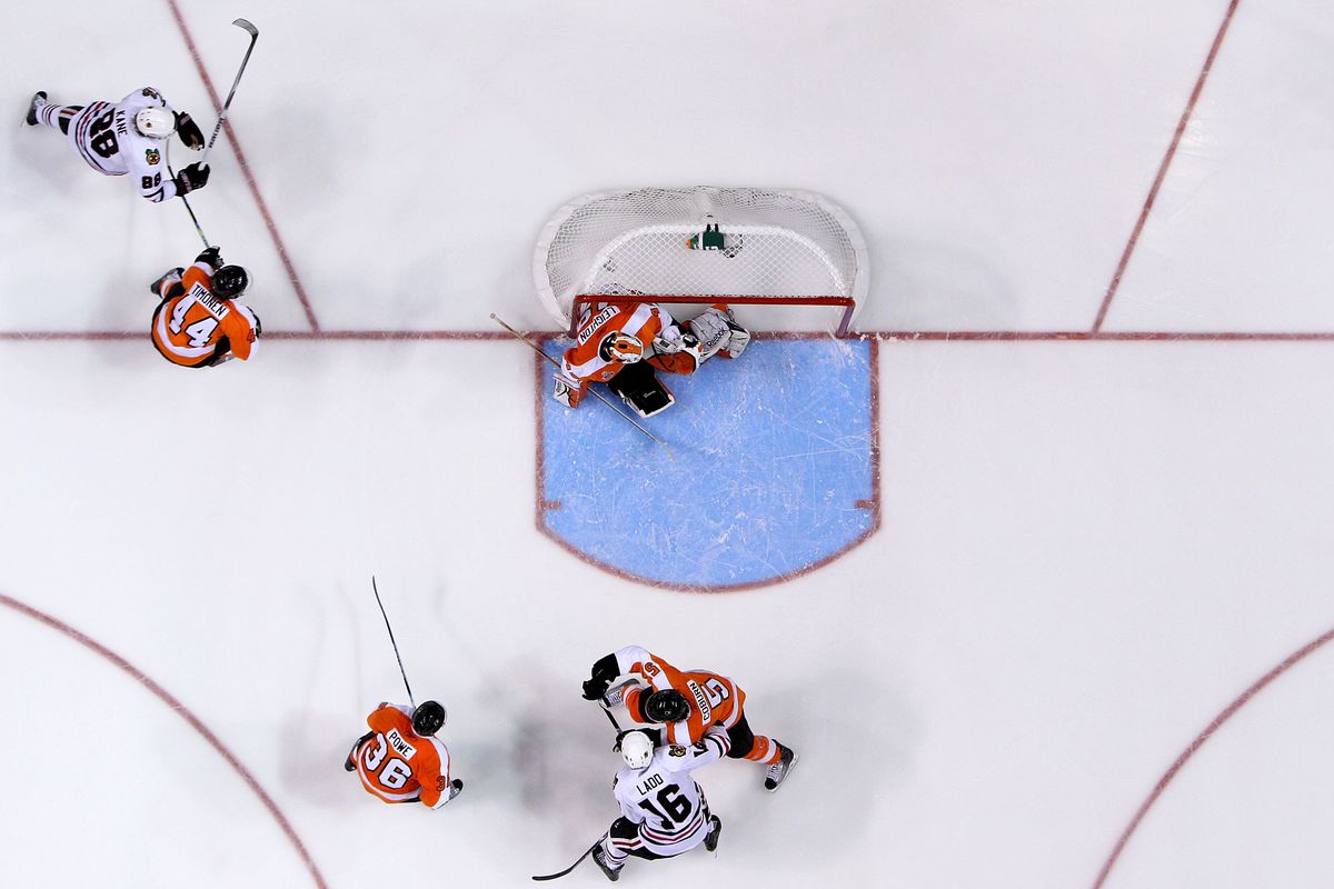 Stanley Cup Finals - Chicago Blackhawks v Philadelphia Flyers - Game Six