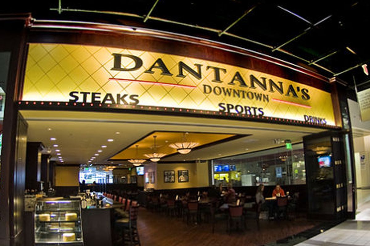 Dantanna's.