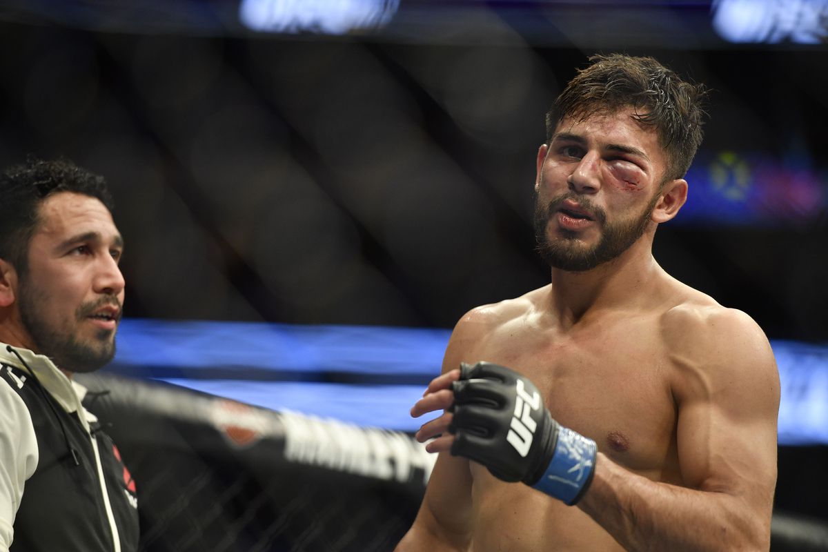 MMA: UFC 211-Edgar vs Rodriguez