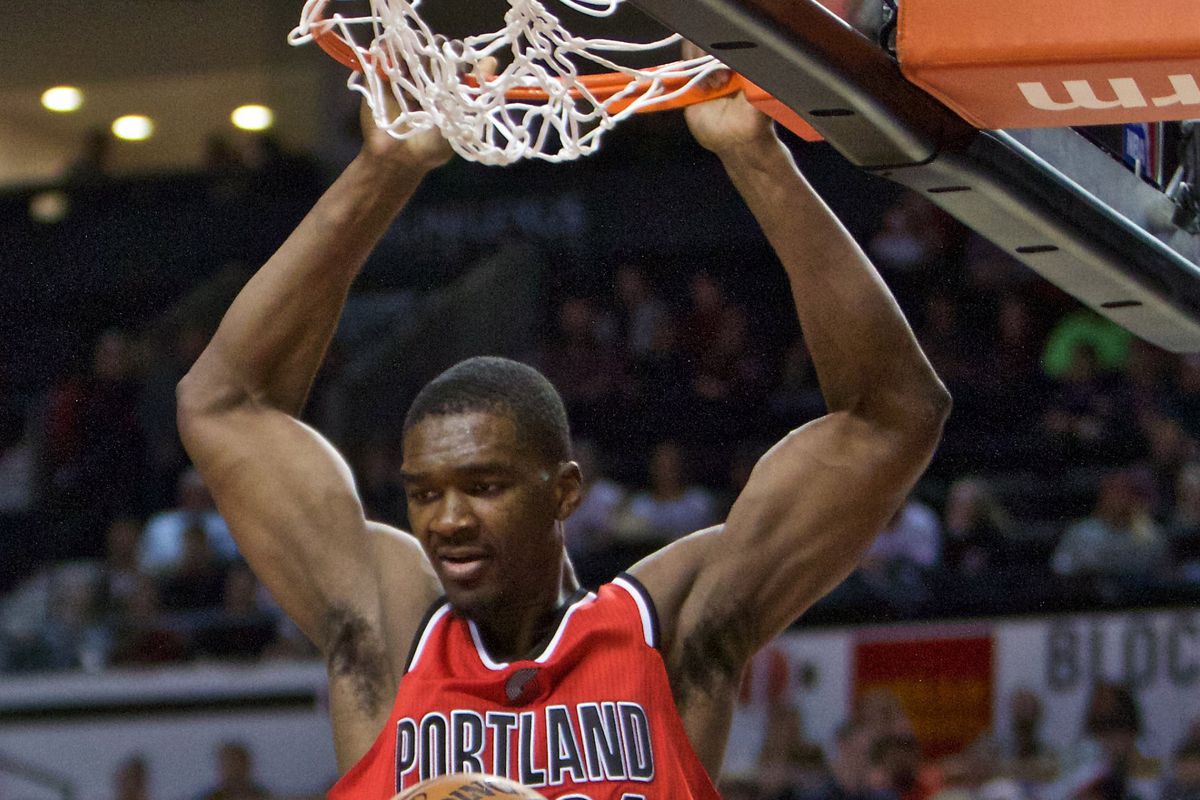 Noah Vonleh is starting to figure out the NBA game...
