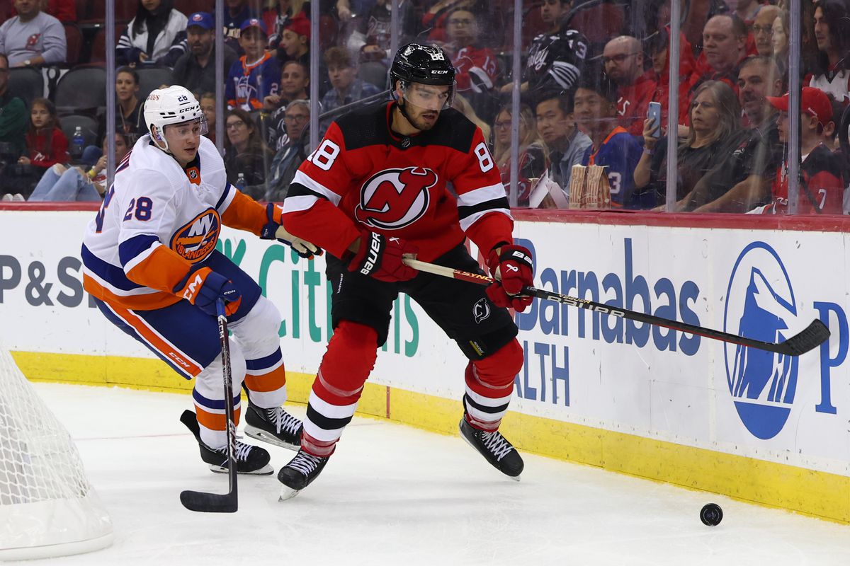 NHL: Preseason-New York Islanders at New Jersey Devils