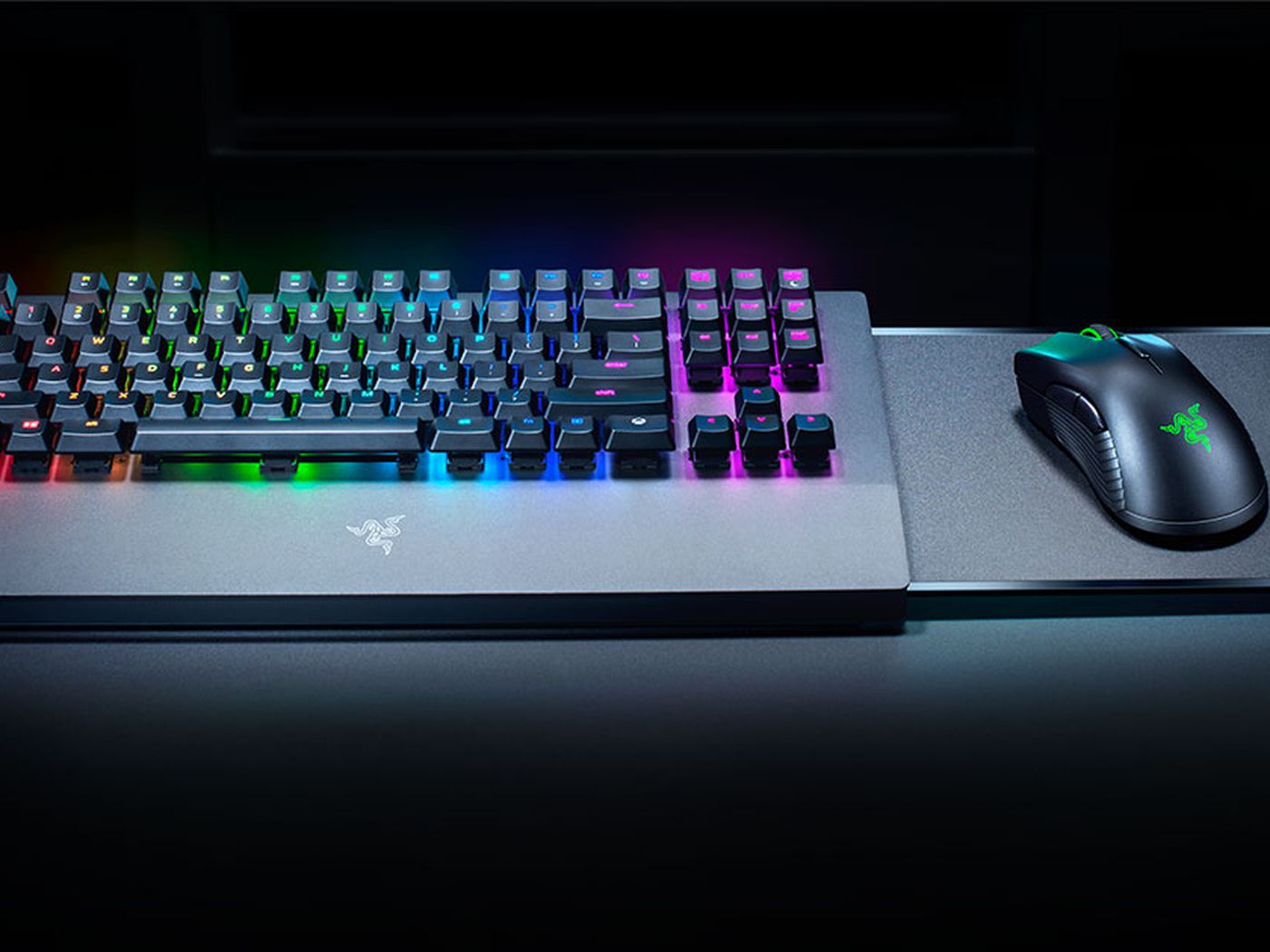 Razer teases first Xbox One mouse and keyboard - The Verge