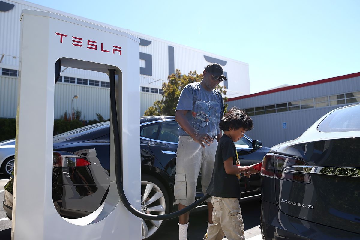 Telsa Motors Opens New 'Supercharger' Station In Fremont, California