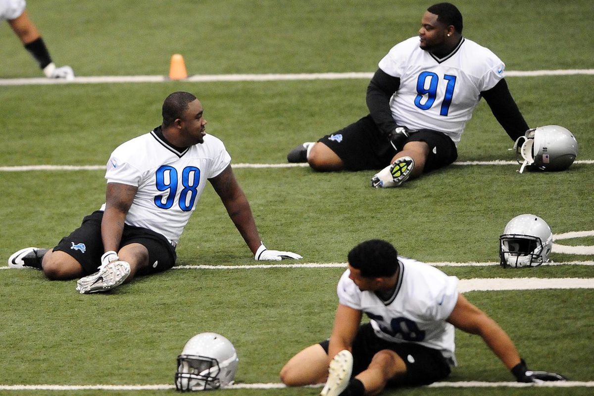 Hey, remember when EDS kept untying Suh's shoes and he stomped on him?