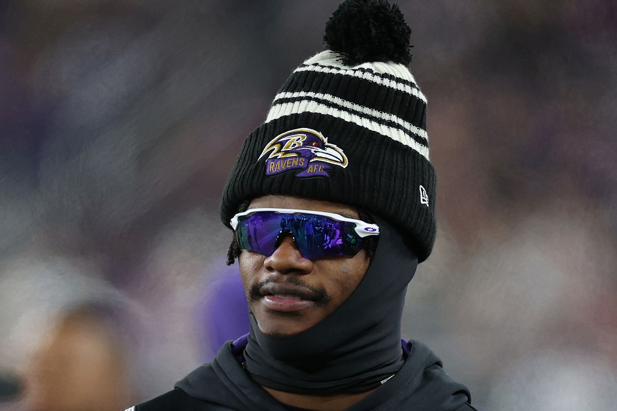 Lamar Jackson of the Baltimore Ravens looks on against the Pittsburgh Steelers during the third quarter at M&amp;T Bank Stadium on January 01, 2023 in Baltimore, Maryland.
